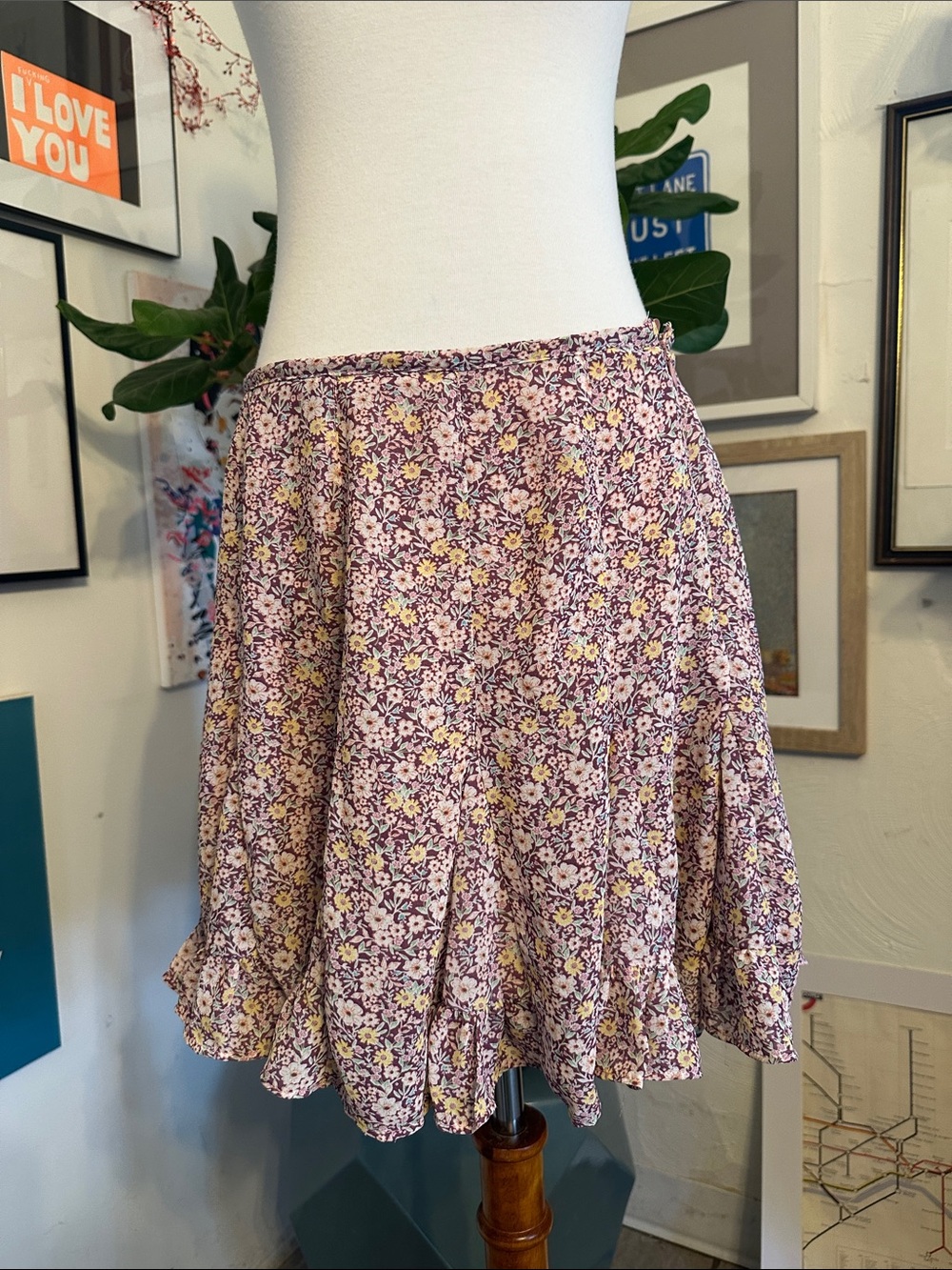 Floral Ruffle Hem Women’s Skirt — Lavender Mix Me